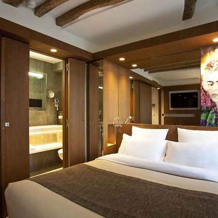 Select Hotel Paris Luaran gambar