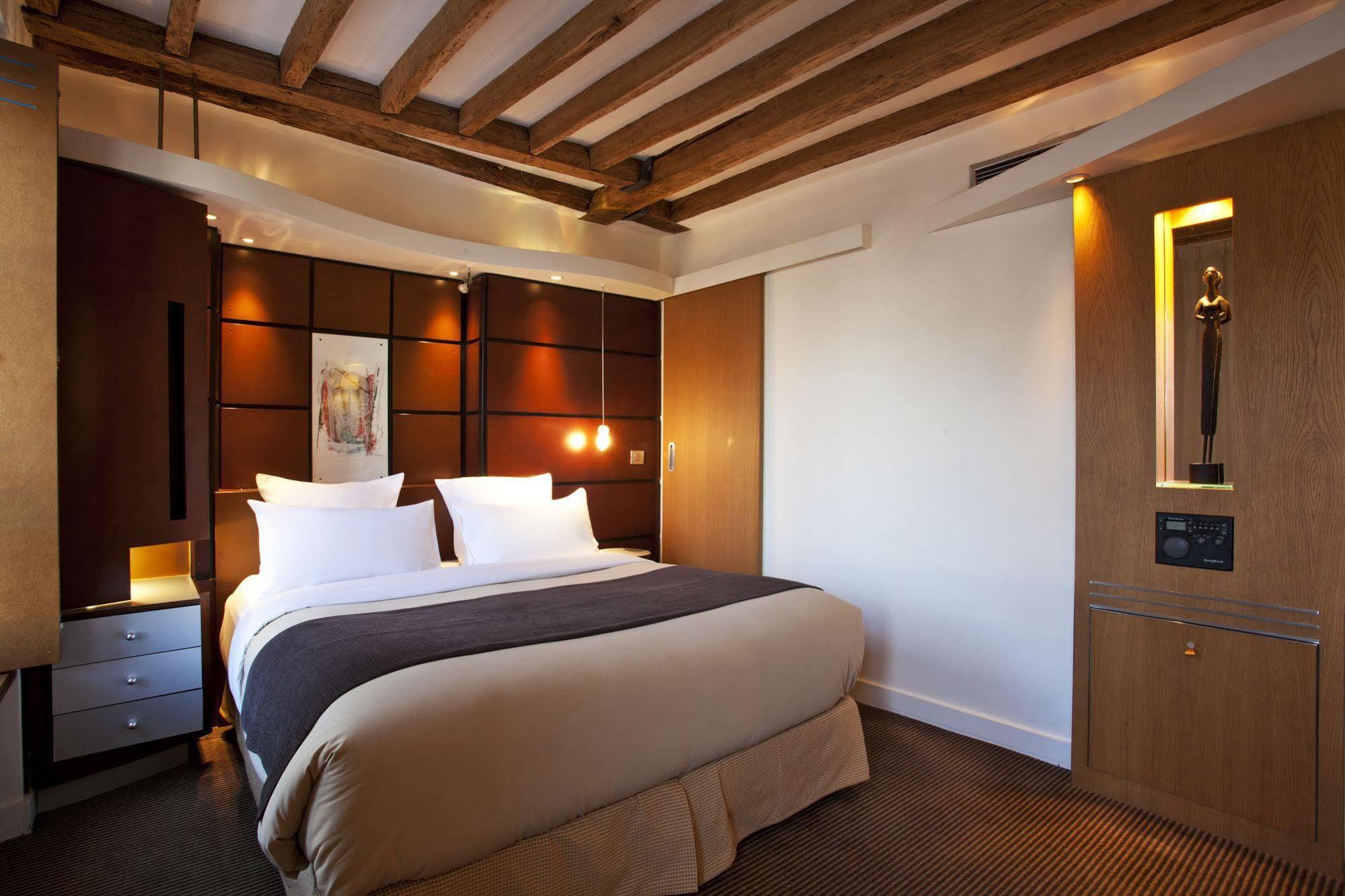 Select Hotel Paris Luaran gambar