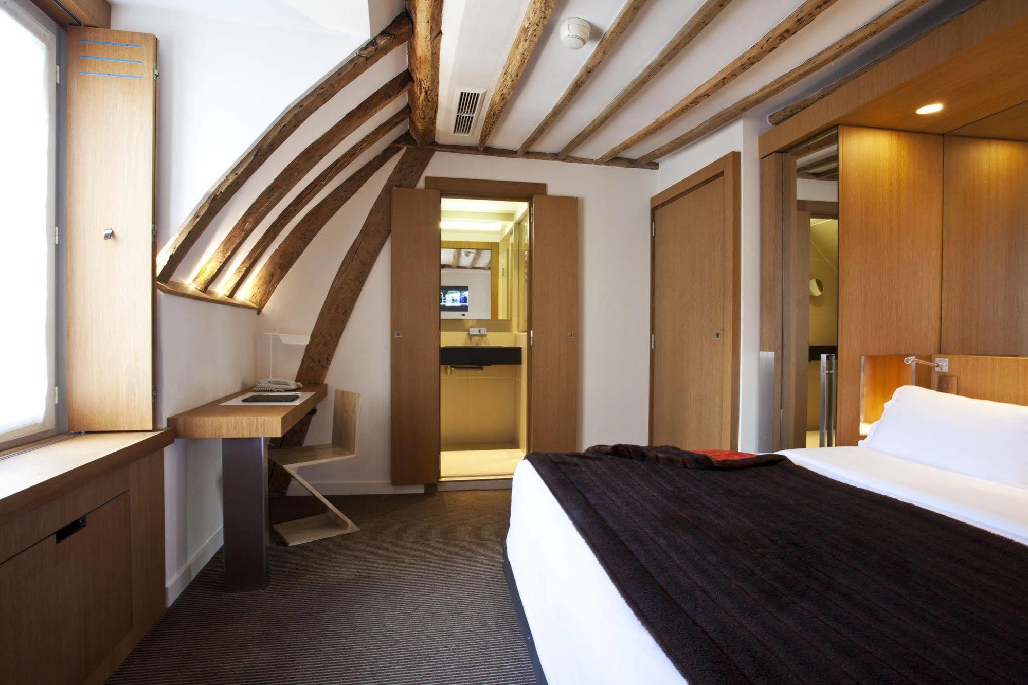 Select Hotel Paris Luaran gambar
